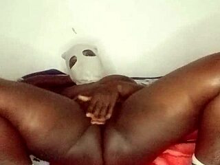 Tinysmall 18+er - alone plays with big clit and pussy