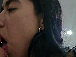 IM TRAVELING AND I PAY FOR THE COMPANY OF A LATINA WITH A BIG ASS AND BIG TITS