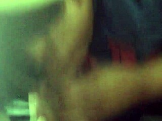 She suck until i cum in her mouth