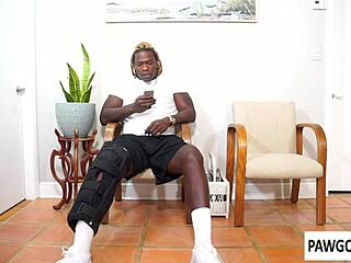 Ryan smiles spits on louie small 18+s cock and sucks it so good for pawgqueen