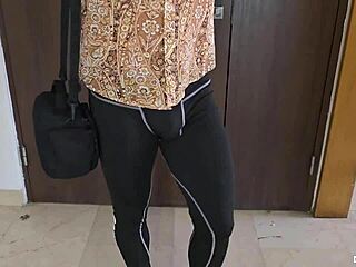 Businessmans niece sneakily fucks fashion designer