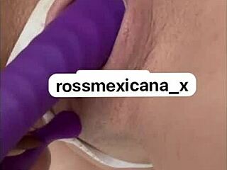 Rossmexicana Enjoys Inserting Dildo Deeply, Savoring Mexican Passion Without Stopping
