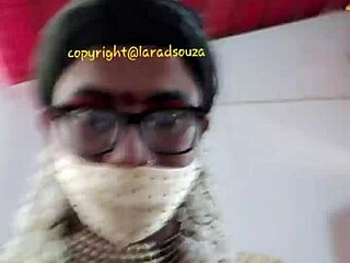 indian crossdresser model lara dsouza in saree video