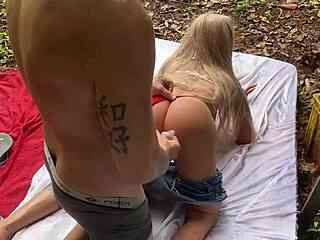 Loirinha Gostosa Damages Her Tight Ass with Hidden Sex Toy