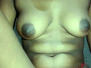 big dick fucks her pussy so good