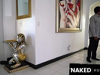 Biggest Latina Natural Ass In Miami On This Baddie Dicksucker.