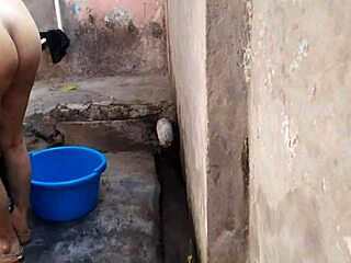 Sexy big boobs bhabhi bathing outdoors in public