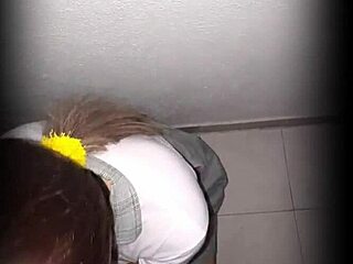 El Sexo En El Salon Se Siente Mejor Detonan A La Mu�equita Del Sal�n En El Turno De La Tarde Colegiala Mexicana