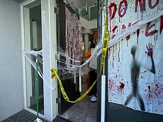 Broomsticks Chloe Foxxe Rides Wand For Cumshot