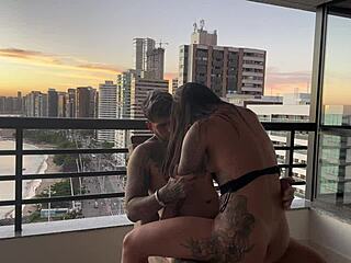 Sentei gostosinho até ele gozar tudo - no pôr do sol é mais gostoso 😍