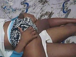 Стилове на ликане на задник, безплатен клип