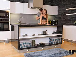 Rim4k: Hubby Forgets to Leave Money, Girl Pays Handyman with Intimacy