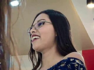 Pov - Ya Tienes Novia Y La Acompañas A Comprar Zapatos Pero No Le Gustó Ninguno