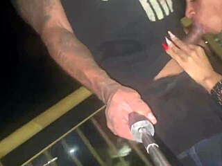 Wife exhibitionism arouses street desire