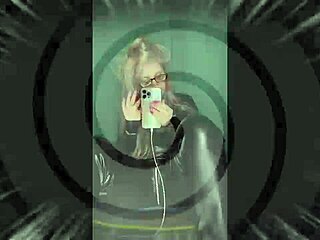 sissy office inspection is so thrilling 😈