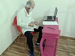 doctor examines with sex