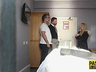 i love gettin my pussy pounded hard