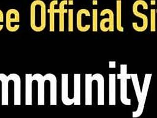 Shameless Kimber Lee Can't Stop Using Dildo In The Car