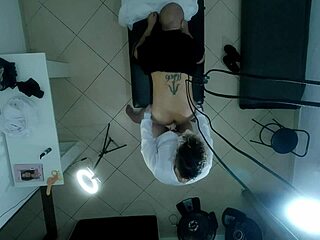 I got horny at the urologist and broke my asshole