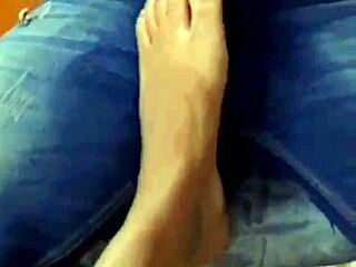 i worship her feet full video