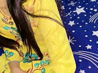 Punjabi aunty strips naked for big cock in hostel