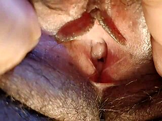 desi bhabi cleans her hairy pussy