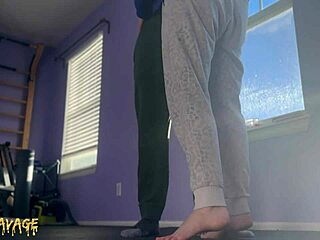 Face Covered In Cum And He Keeps Fucking Her!