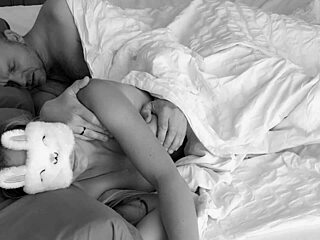 Husband fingers blindfolded wife to orgasm