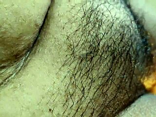 desi bhabi cleans her hairy pussy