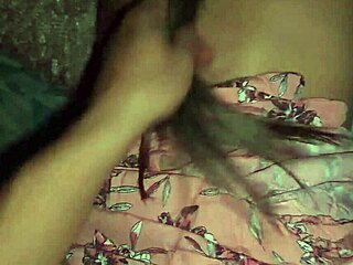 Saturday Visit To The Big-Bootied Single Mom Shes Waiting For Me Without Panties!