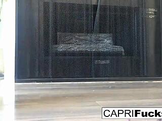 Capri Masturbates In High Heels