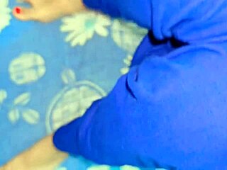 Desi Girl Fucks College Friend