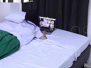 Nahuli ko si insan nanonood ng porn