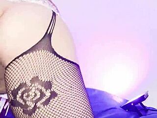 Latina Colombian stepmother with giant cameltoe masturbates intensely for her stepson in lingerie