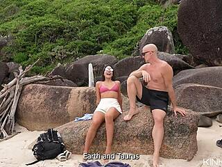 i banged beach stranger i met right at his place