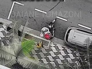 grabbed ifood but neighbor dragged me down to fuck my tight pussy free