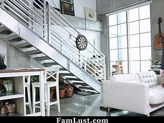 Stepdaughter gasps in shock as daddy unveils his MONSTER COCK in famlust taboo roleplay