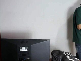 Stranger Enters Home Pounds Young Pussy Hard - Jhondick10