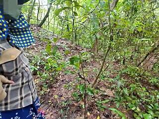 Suggestive Forest Teens Lick Pussy In Thai Woods Adventure