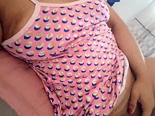 Nothing Richer Than Massaging Flesh Lips as Pussy Drips Wet