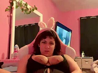 BBW Fat Tits Nipples Solo Masturbation Pussy Play Gets Me Off Hard!