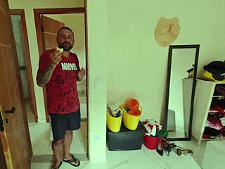 ninfeta carioca sneaks off-road fuck with couple no condom we got caught but kept banging hard