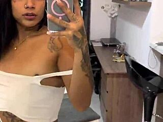 i drink my own sticky cum load 💦