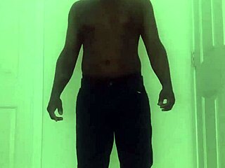 Continuing Her Free Singing and Dancing Performance 2