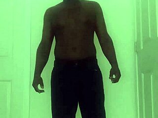 Continuing Her Free Singing and Dancing Performance 2