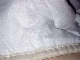 PREGNANT FLASHES BELLY AND PUBES AT SIX MONTHS