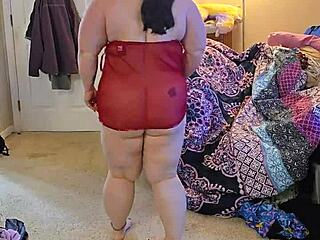 😍 Bbw brunette strips lingerie slow, huge natural tits bounce! 🔥