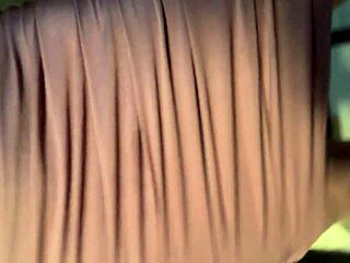 romantic night heats up with sexy venezolana using dildo on feet 😍👣