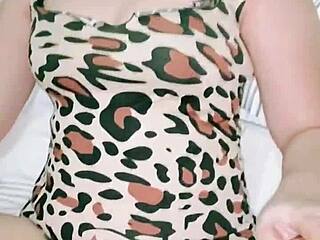 cheating wife gets shaken by other man ass