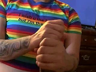 Milf sneaks bbc for deepthroat cheating session